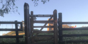 Pte Ernest Morris Memorial Gate
